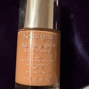 Neutrogena Healthy Skin Liquid Makeup - #80 Medium Beige